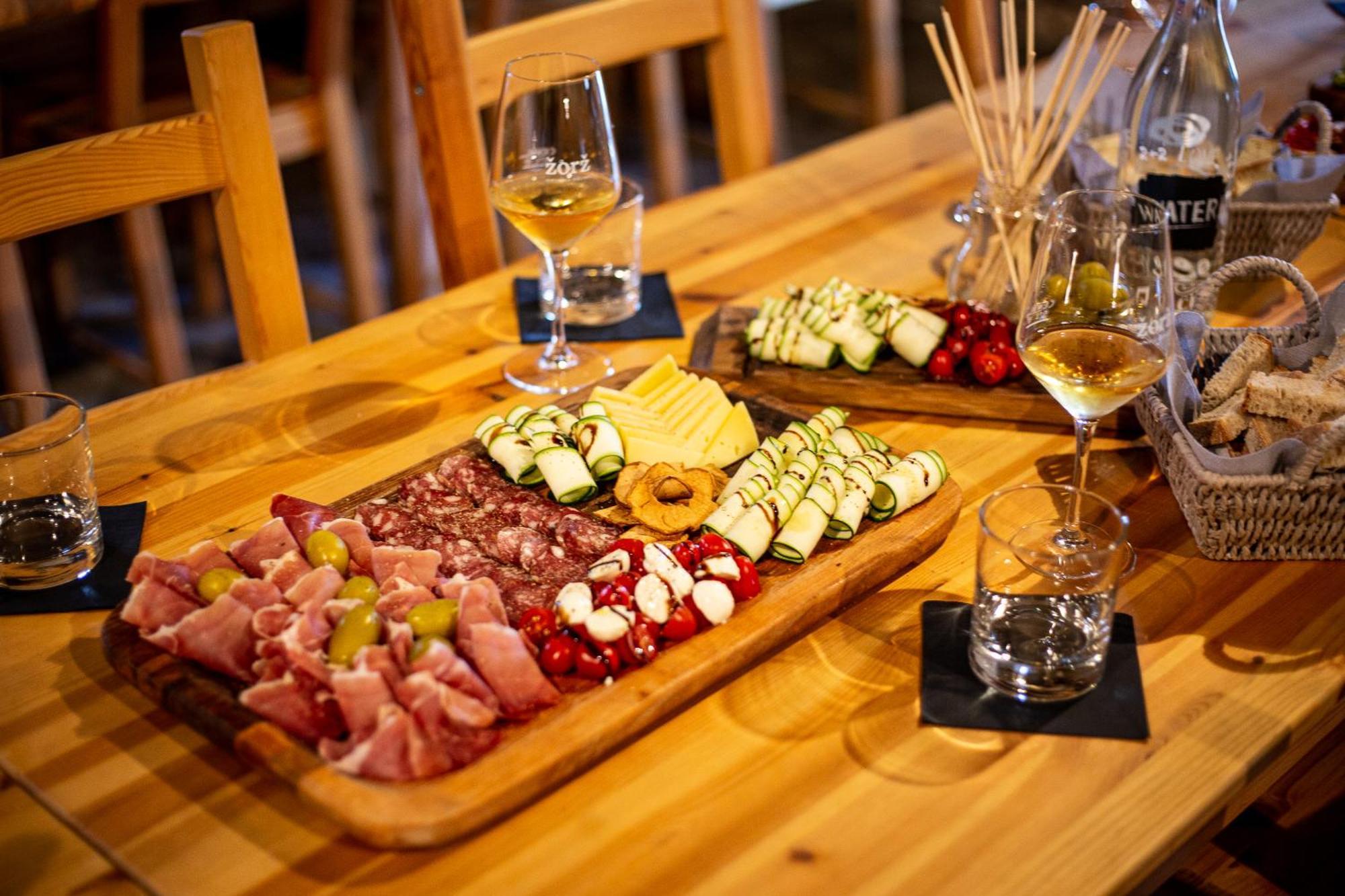 Boutique Rooms & Winery Zorz Vipava Εξωτερικό φωτογραφία